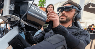 TESLASUIT助力全球首個由數(shù)據(jù)驅(qū)動的沉浸式F1駕駛體驗